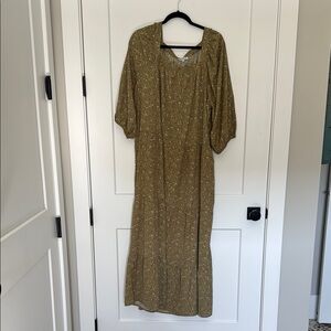 Polagram Olive Floral Maxi Dress